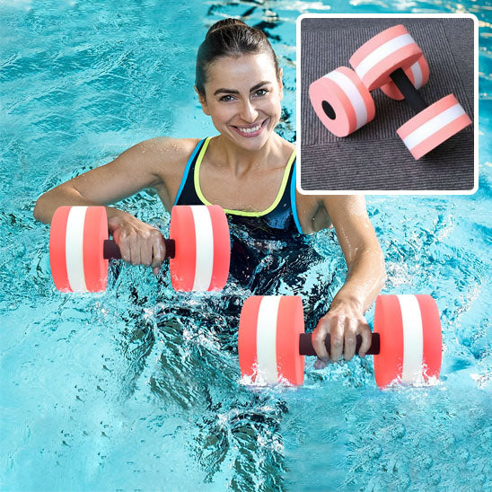 haltères femme piscine